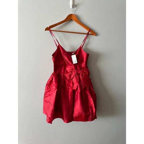 FOREVER 21 Dresses & Skirts - NEW Womens Size S Forever 21 Red Dress